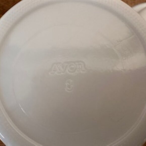 Vintage Avon Milk Glass Apothecary Jar Bird Floral Motif Lidded Container - Picture 6 of 6